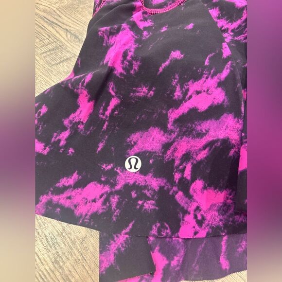 LULULEMON Hit Your Stride Skirt CAMO PLEATED SKORT SKIRT 6 - Picture 7 of 8